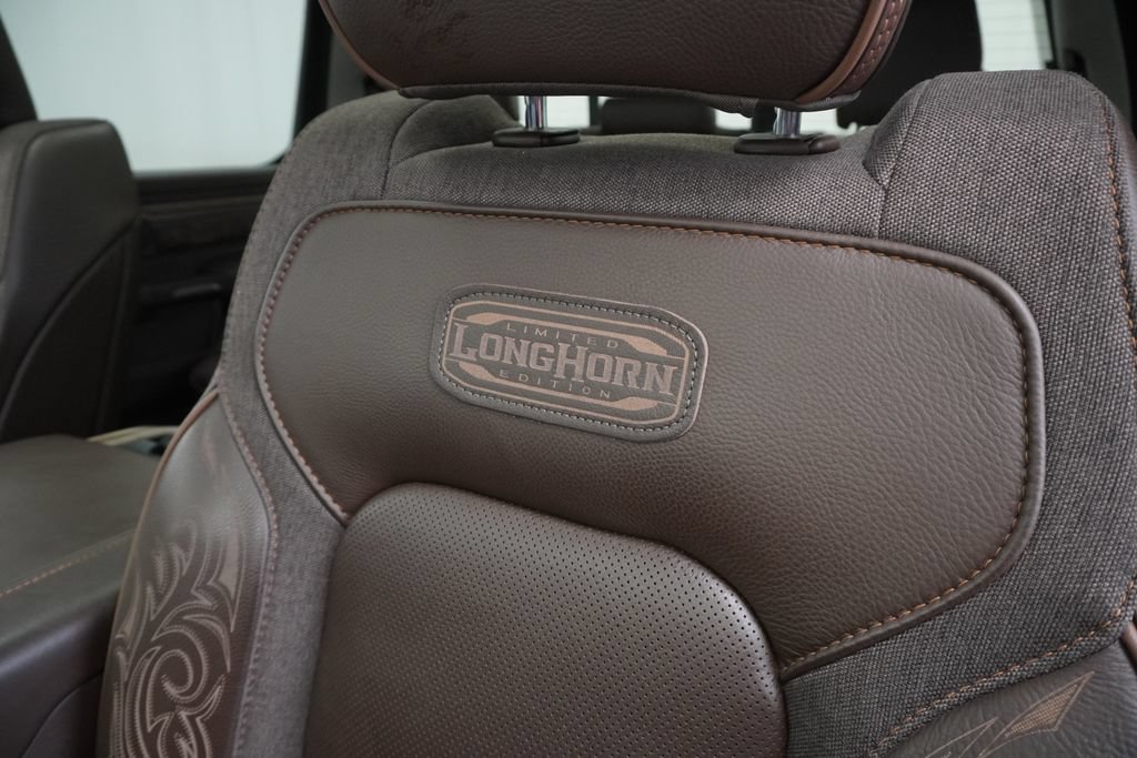 Used 2025 RAM 1500 Limited AWD/4WD image 12