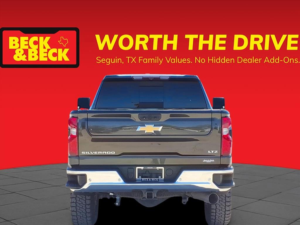 Used 2022 Chevrolet Silverado 2500 LTZ w/ LTZ Plus Package image 6