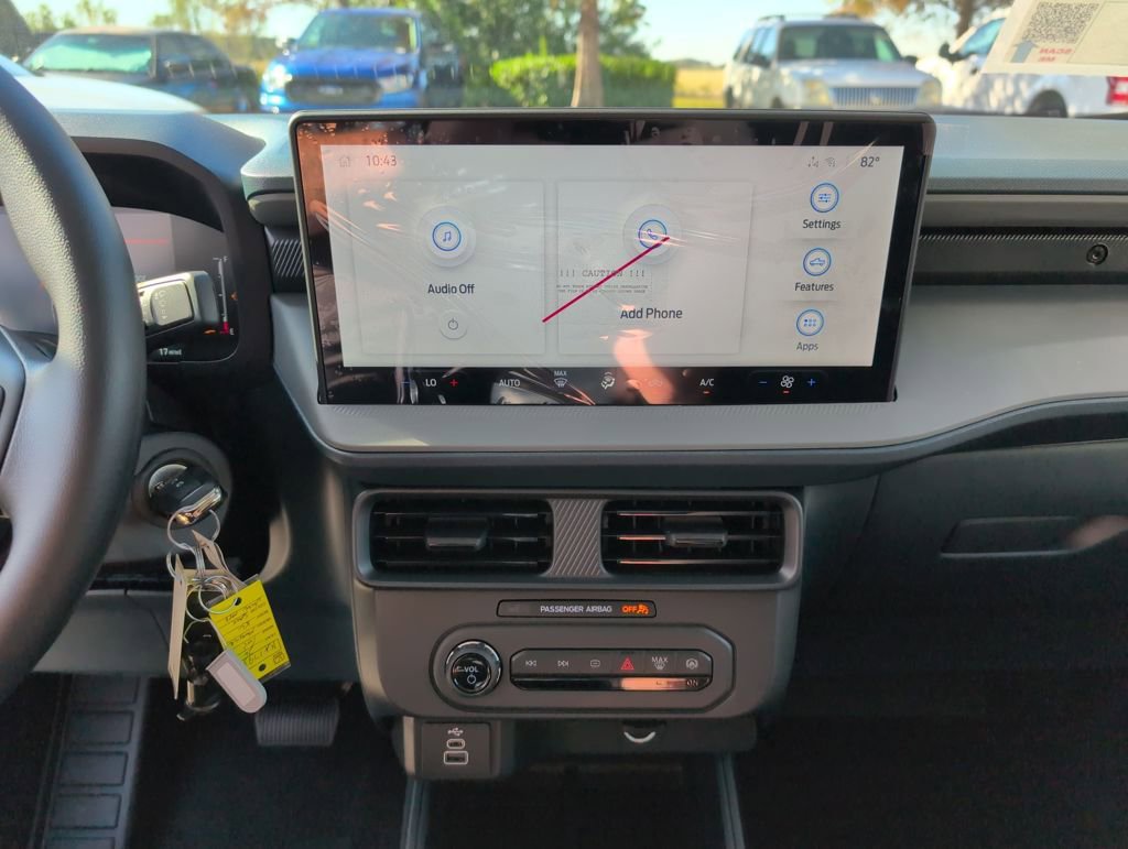 New 2026 Ford Maverick XL image 16