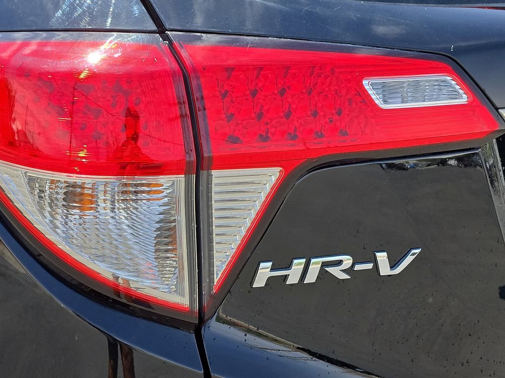 Used 2022 Honda HR-V EX image 10