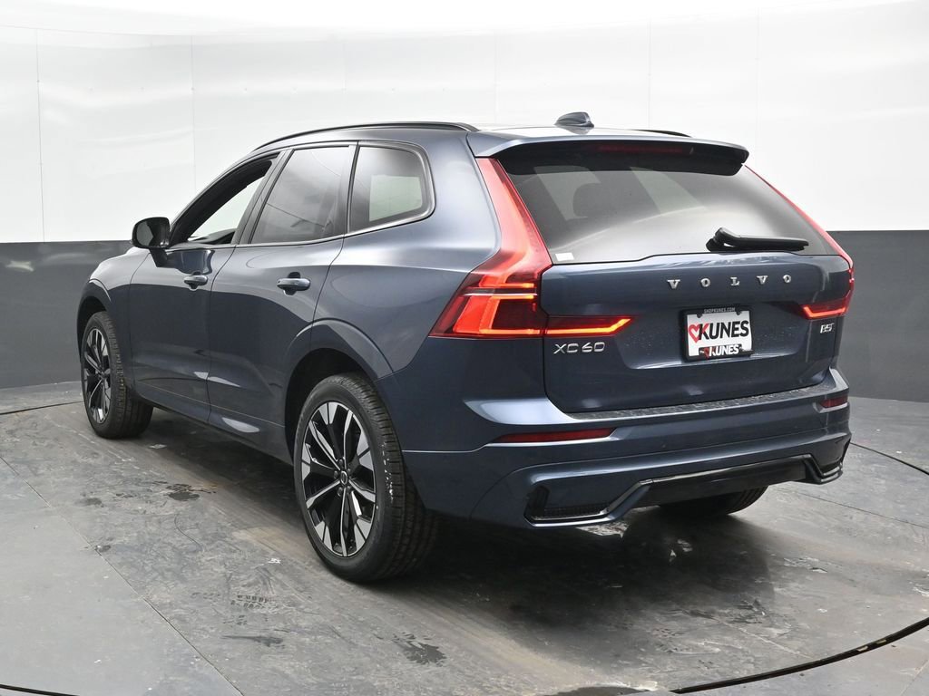 New 2026 Volvo XC60 B5 Plus w/ Climate Package image 8