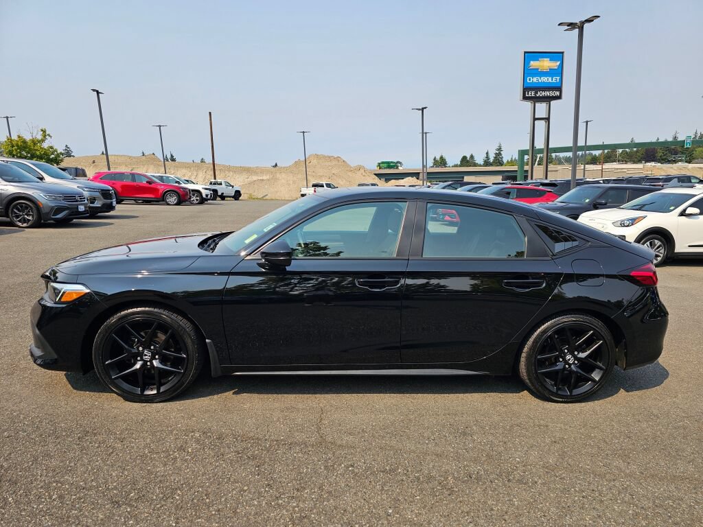 Used 2024 Honda Civic Sport Touring image 8