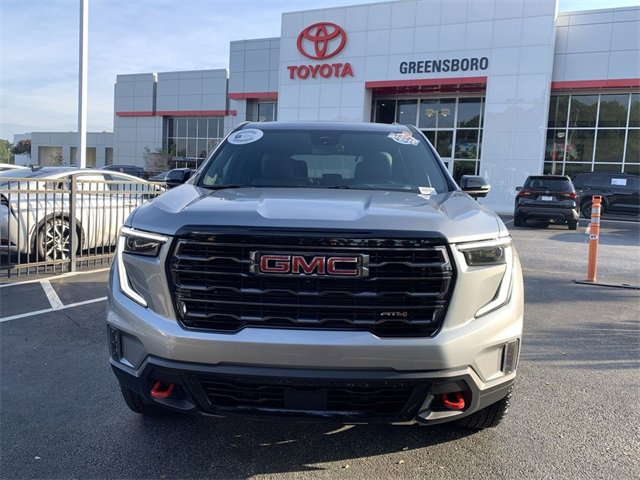 Used 2024 GMC Acadia AT4 w/ Luxury Package image 1