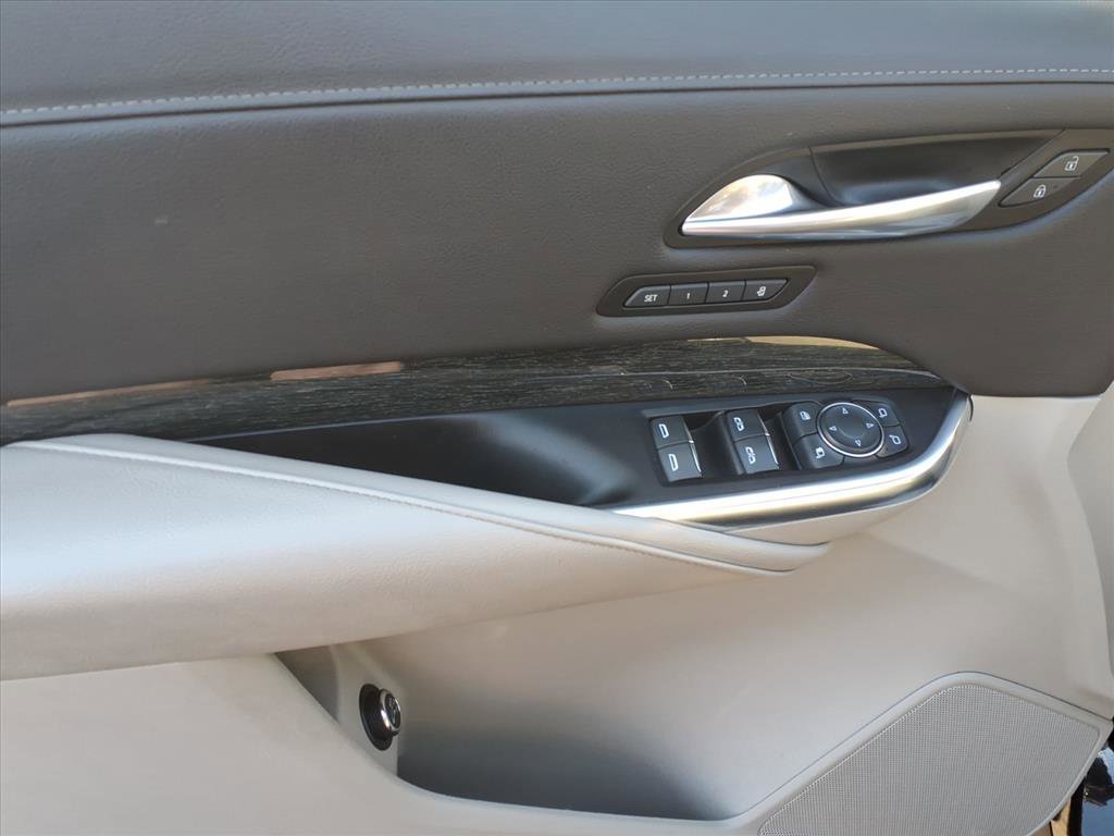 Certified 2023 Cadillac XT4 Premium Luxury image 20