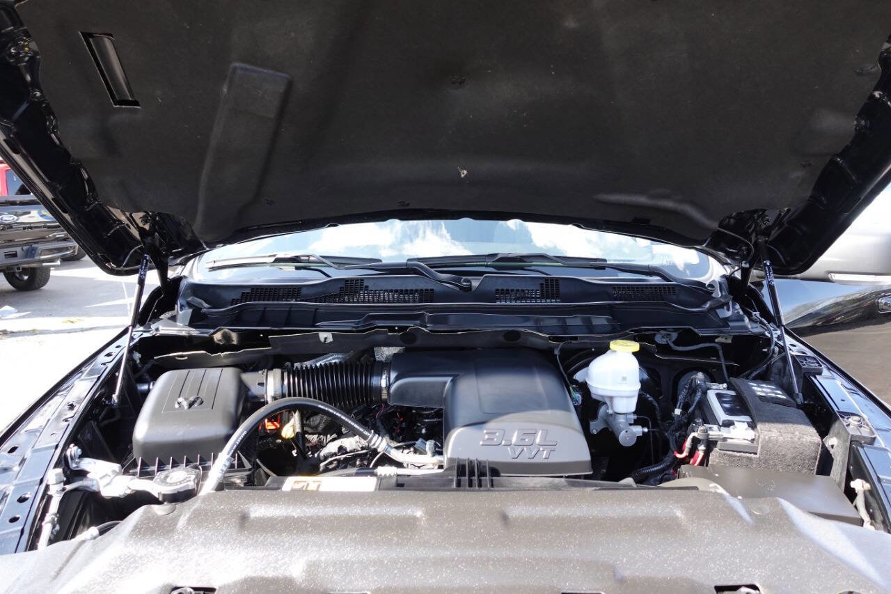 Used 2023 RAM 1500 Classic SLT w/ Electronics Convenience Group image 58