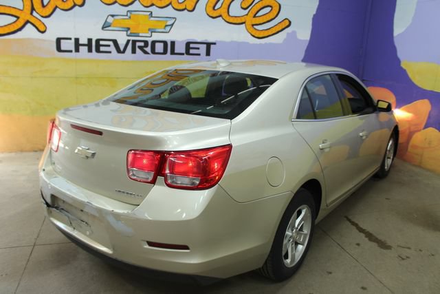Used 2016 Chevrolet Malibu LT FWD image 7
