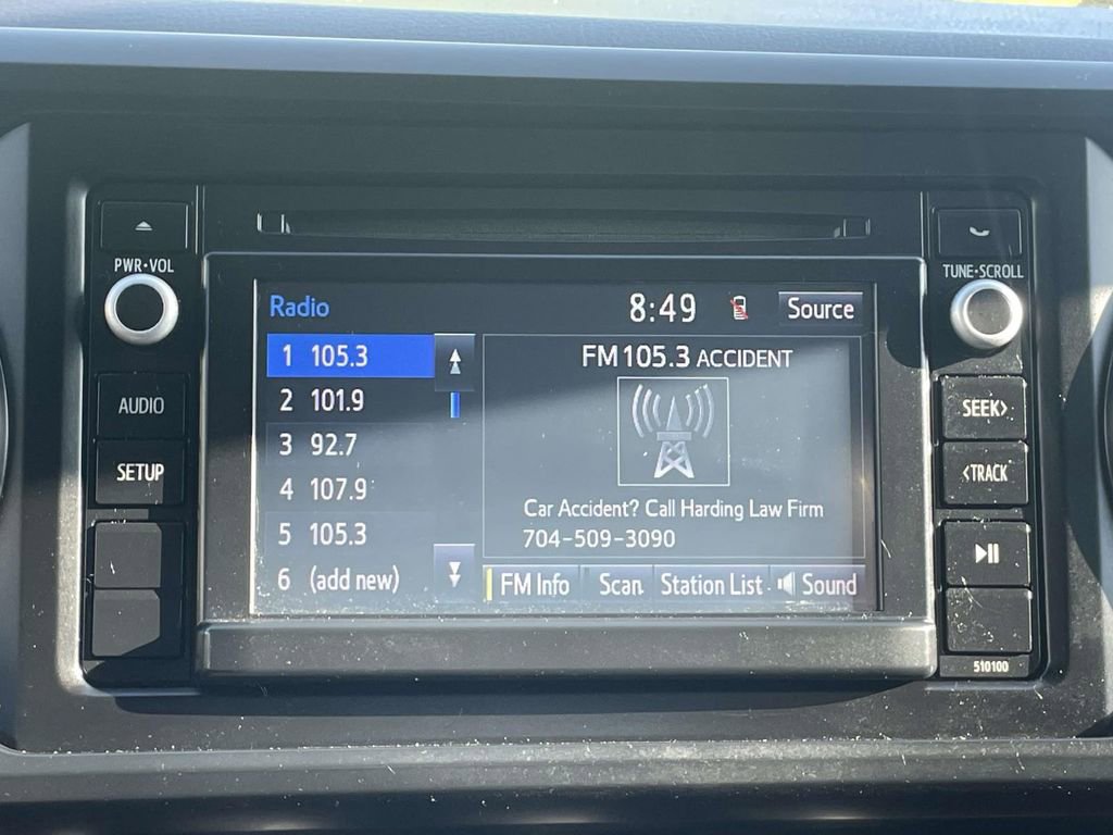 Used 2016 Toyota Tacoma SR image 29