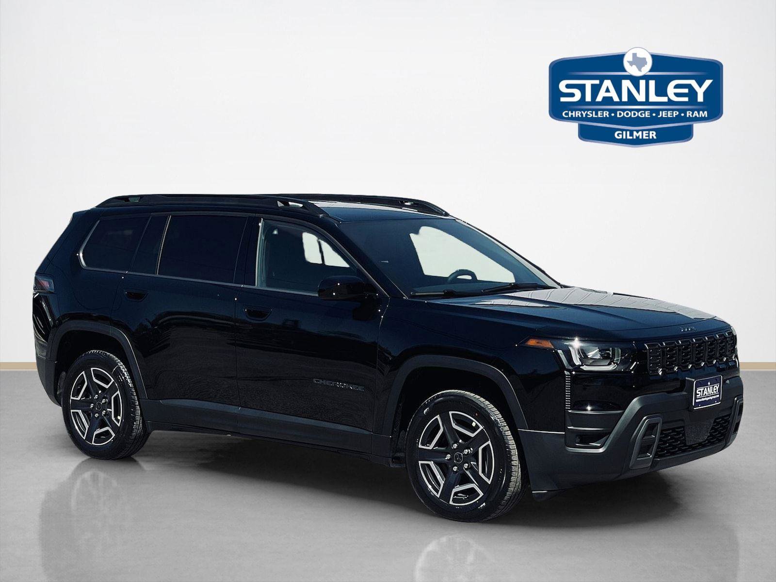 New 2026 Jeep Cherokee Laredo AWD/4WD image 1