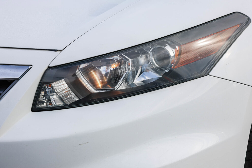 Used 2011 Honda Accord LX-S image 19