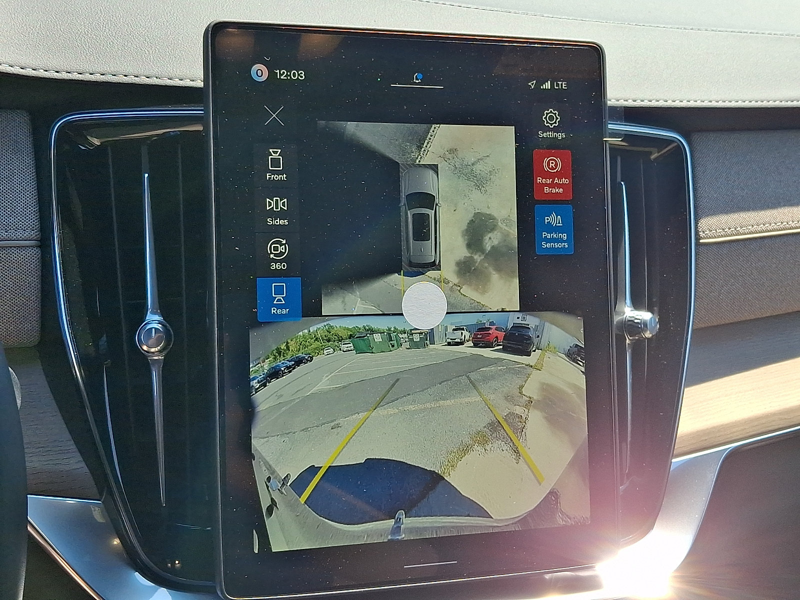 New 2027 Volvo XC90 B6 Ultra AWD/4WD image 16