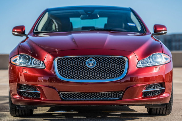 Used 2012 Jaguar XJ RWD image 13