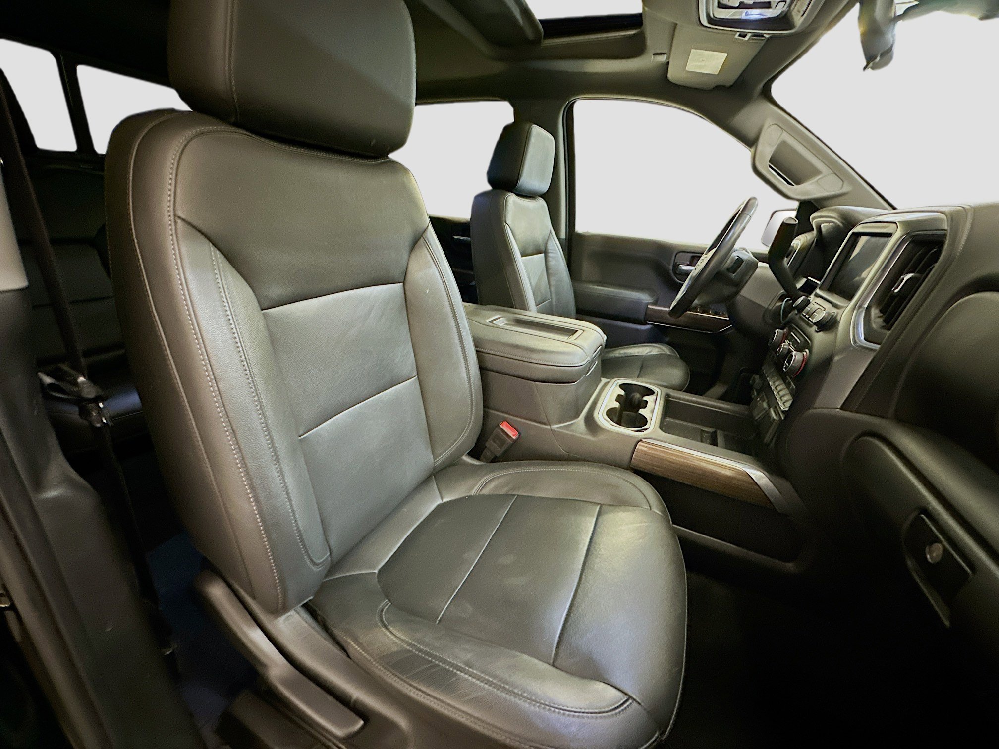 Used 2020 Chevrolet Silverado 1500 LT Trail Boss AWD/4WD image 33