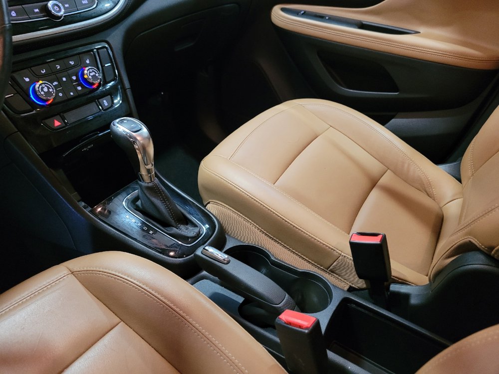 Used 2018 Buick Encore Essence AWD/4WD image 26