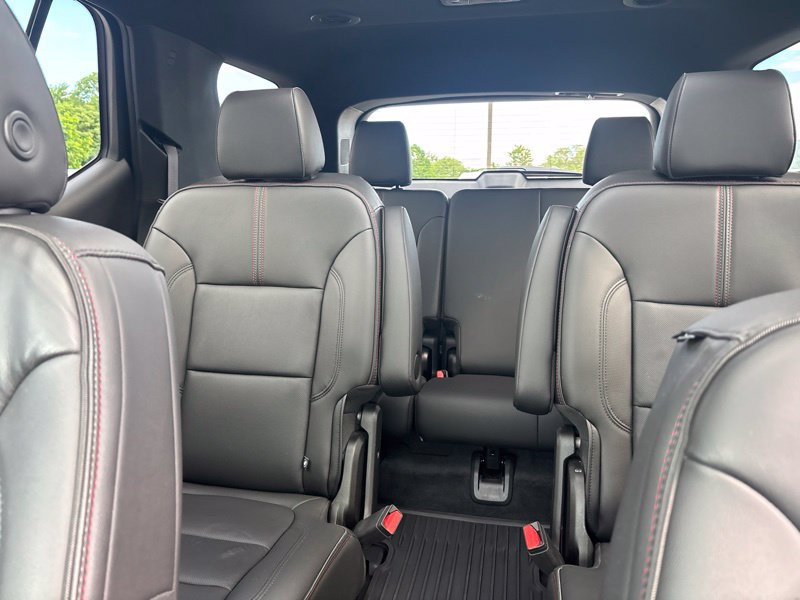 Used 2023 Chevrolet Traverse RS AWD/4WD image 31