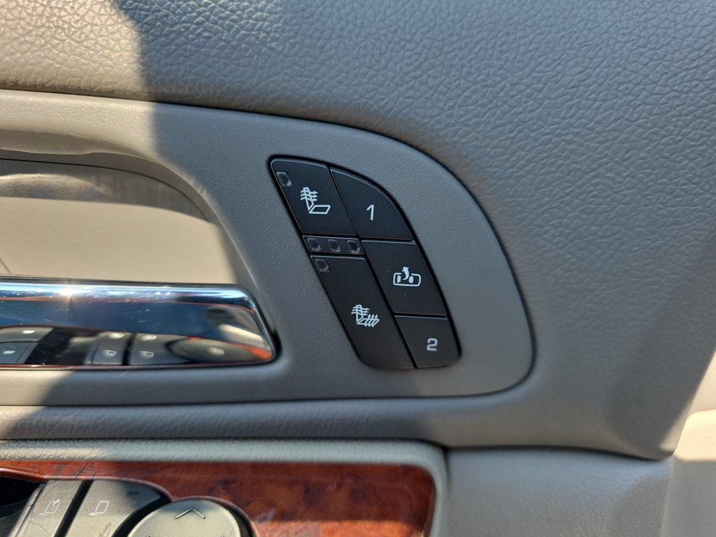 Used 2011 GMC Sierra 1500 SLT RWD image 18