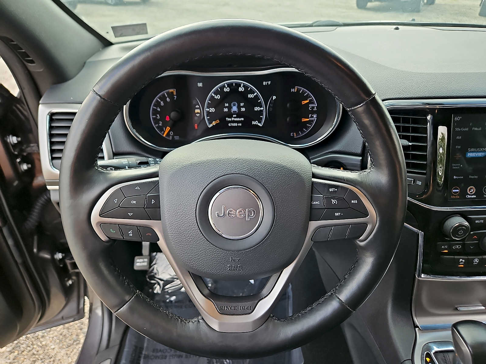 Used 2020 Jeep Grand Cherokee Limited AWD/4WD image 20