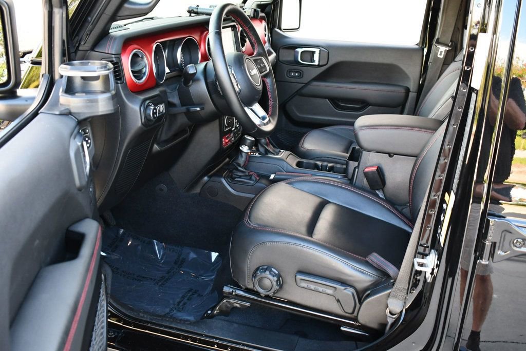 Used 2021 Jeep Gladiator Rubicon w/ Dual Top Group image 15
