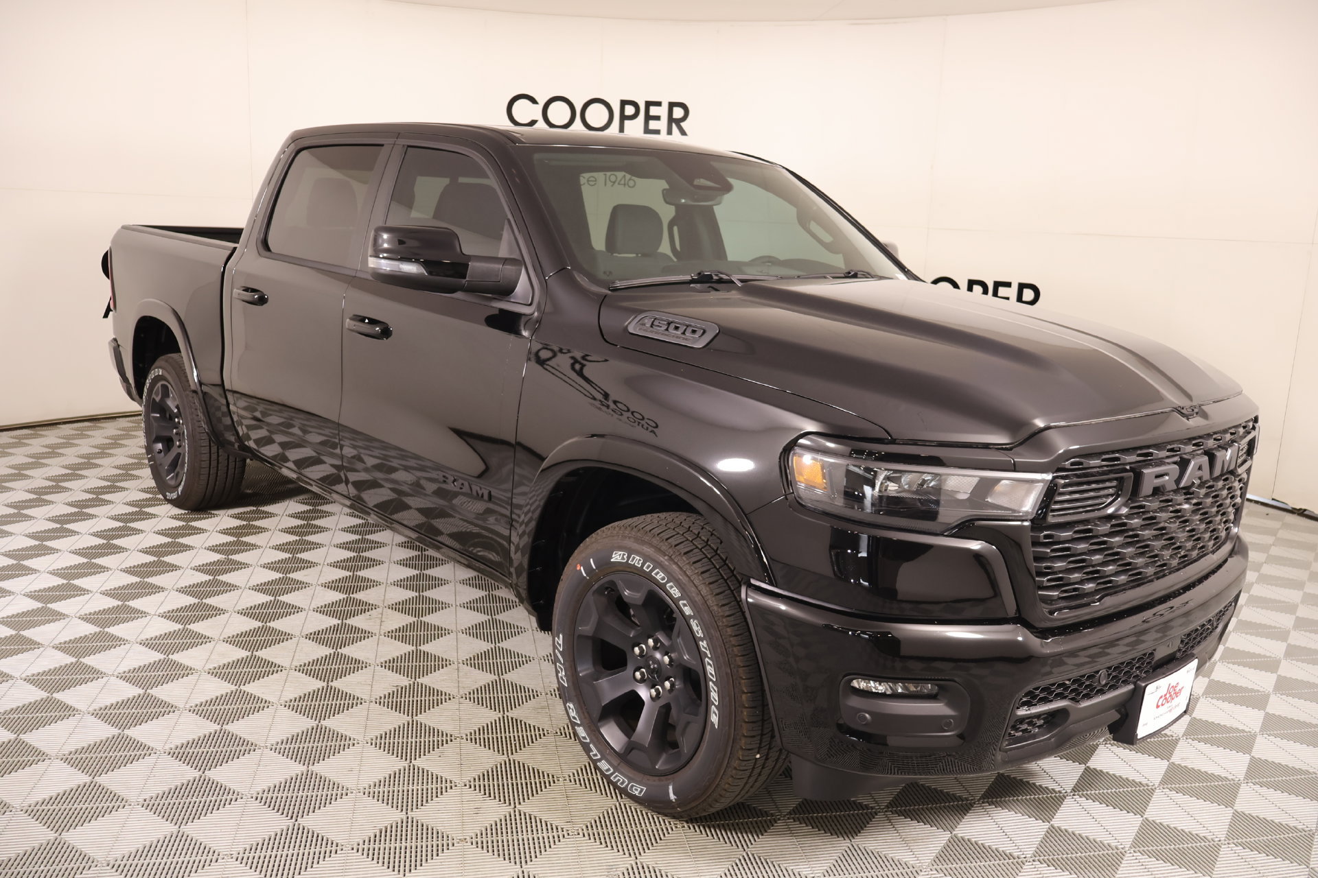 New 2026 RAM 1500 Lone Star AWD/4WD image 1