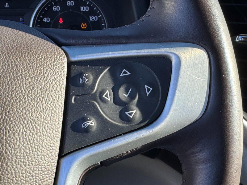 Used 2022 GMC Acadia SLT w/ Preferred Package image 20