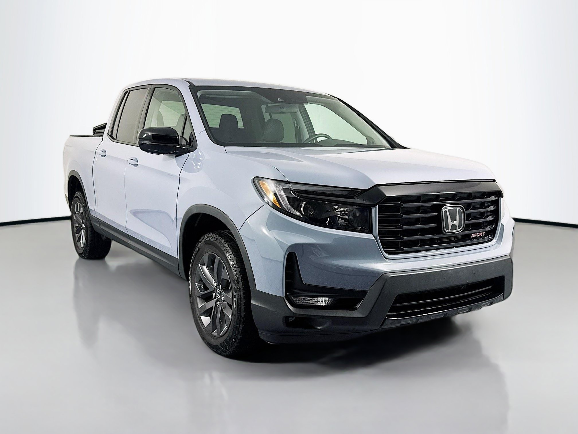Certified 2023 Honda Ridgeline Sport image 3