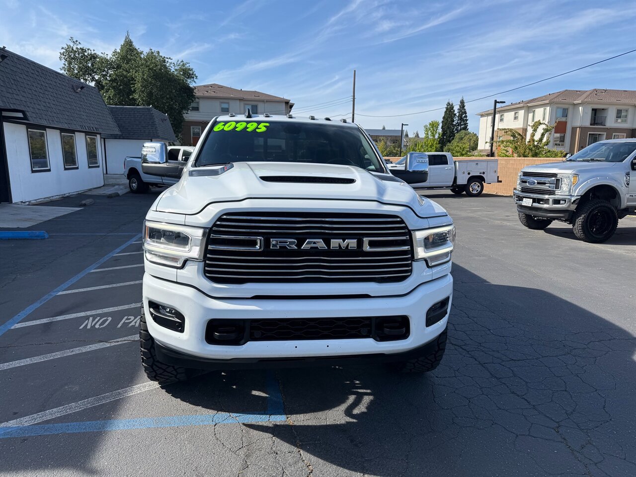 Used 2023 RAM 2500 Laramie AWD/4WD image 2