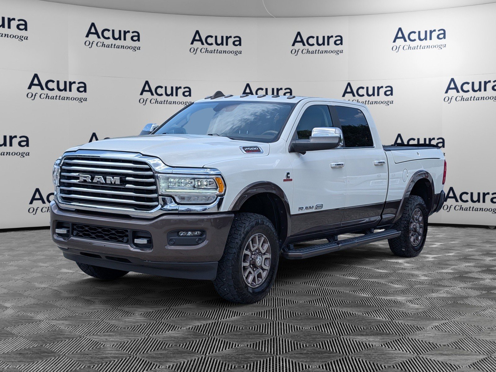 Used 2022 RAM 2500 Limited AWD/4WD image 4