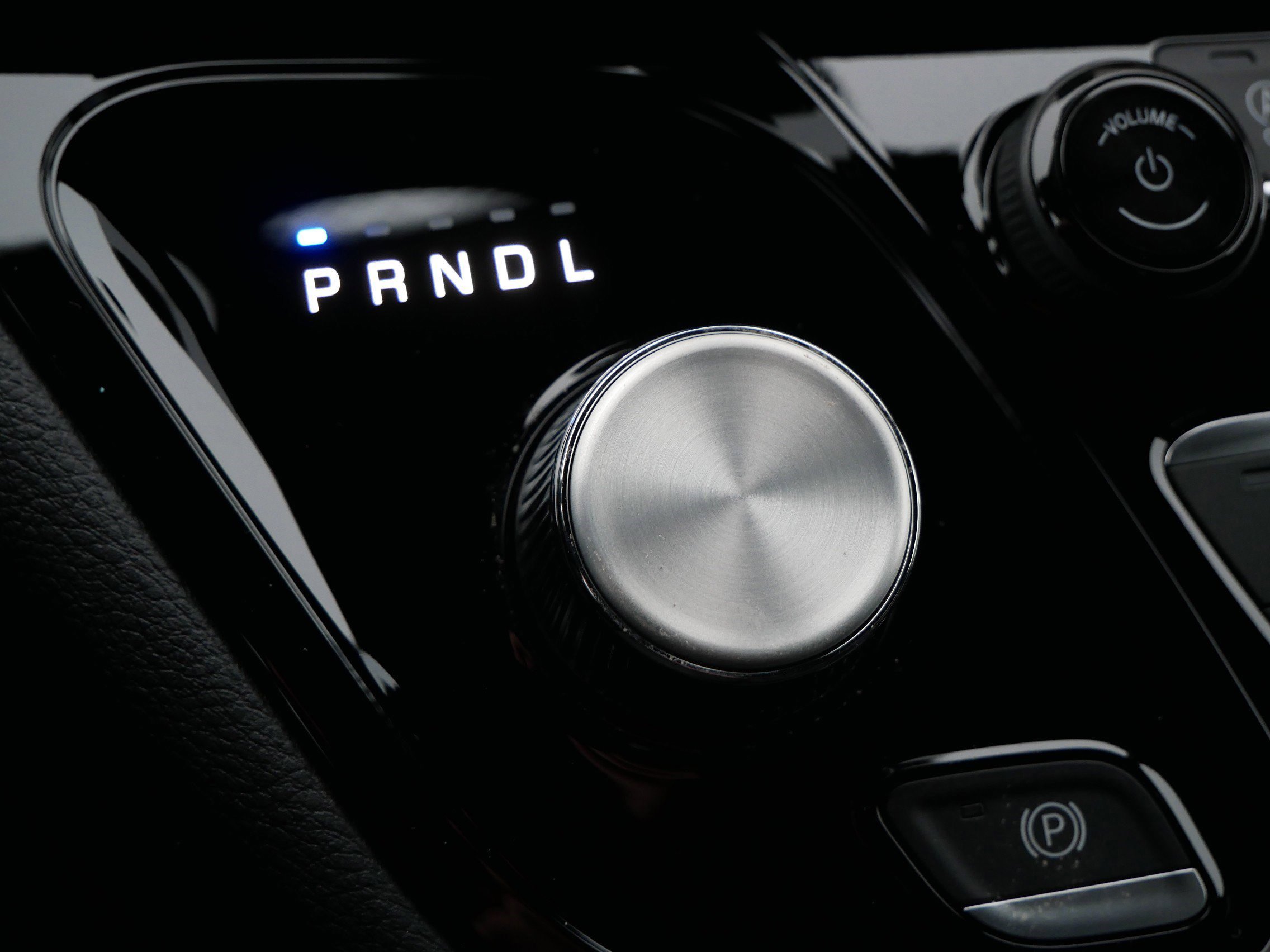 New 2026 Chrysler Pacifica Select AWD/4WD image 20