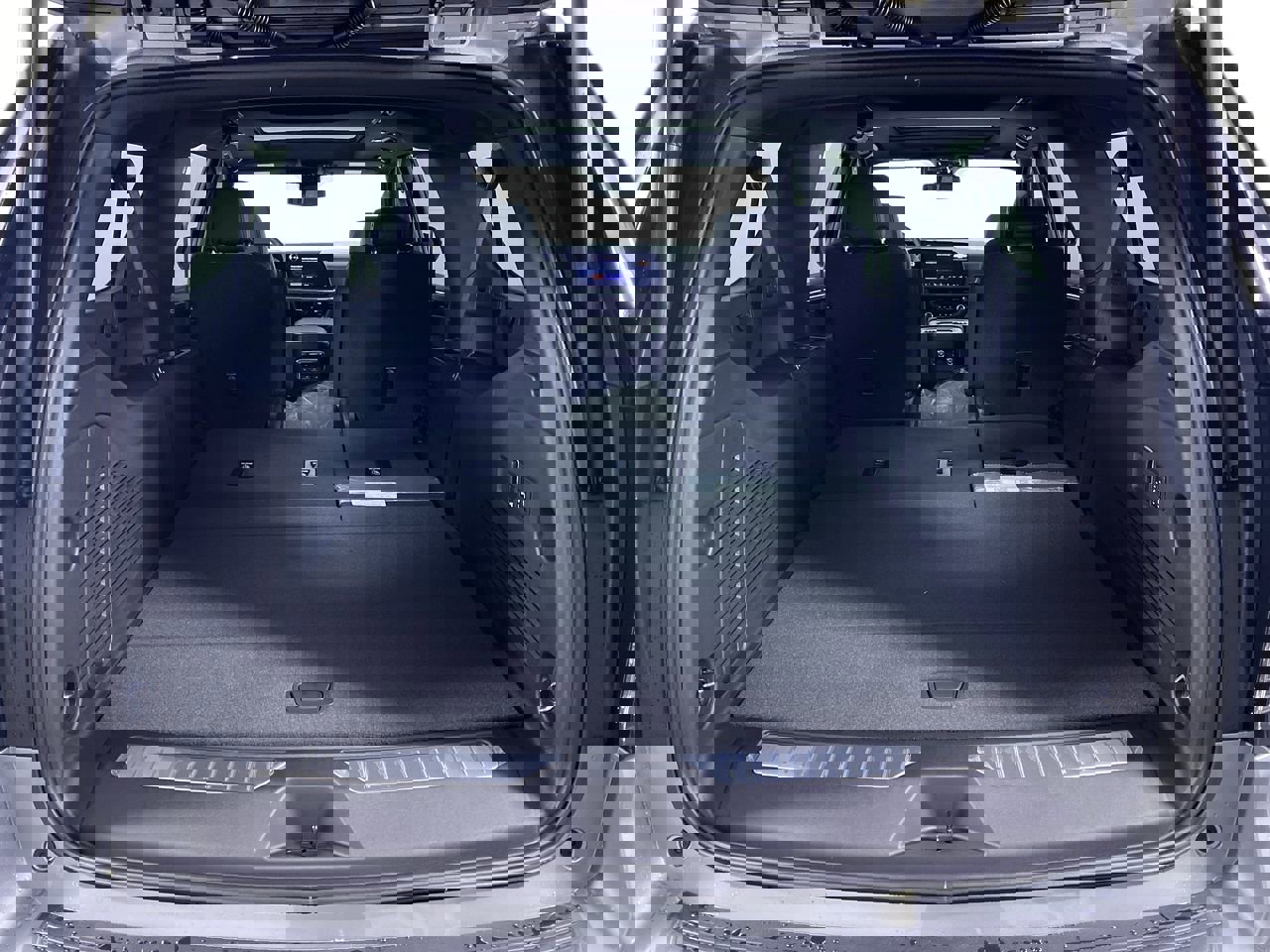 New 2026 Chevrolet Suburban Z71 w/ Comfort Package image 16