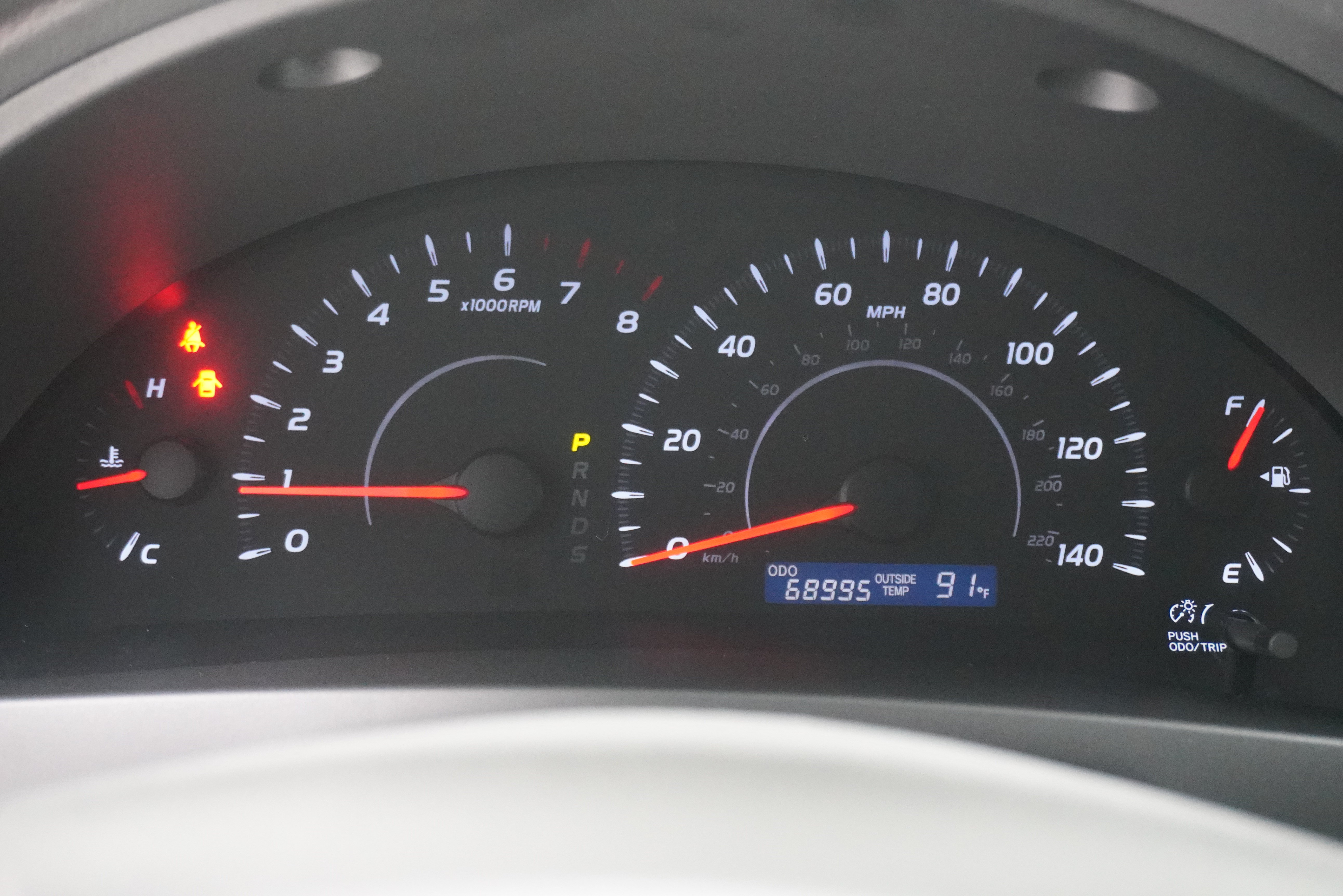 Used 2010 Toyota Camry LE FWD image 15