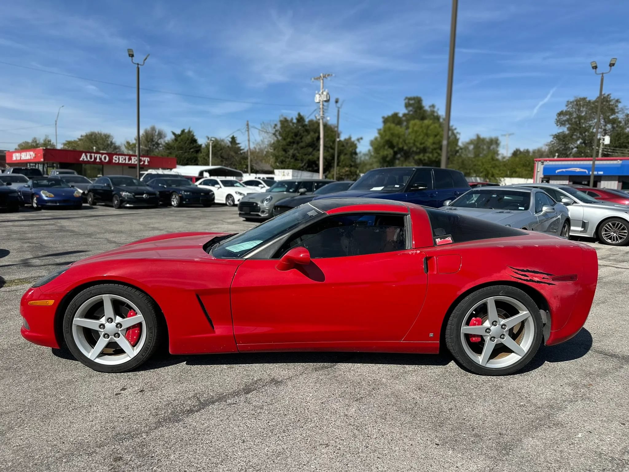 Used 2006 Chevrolet Corvette Coupe RWD image 18