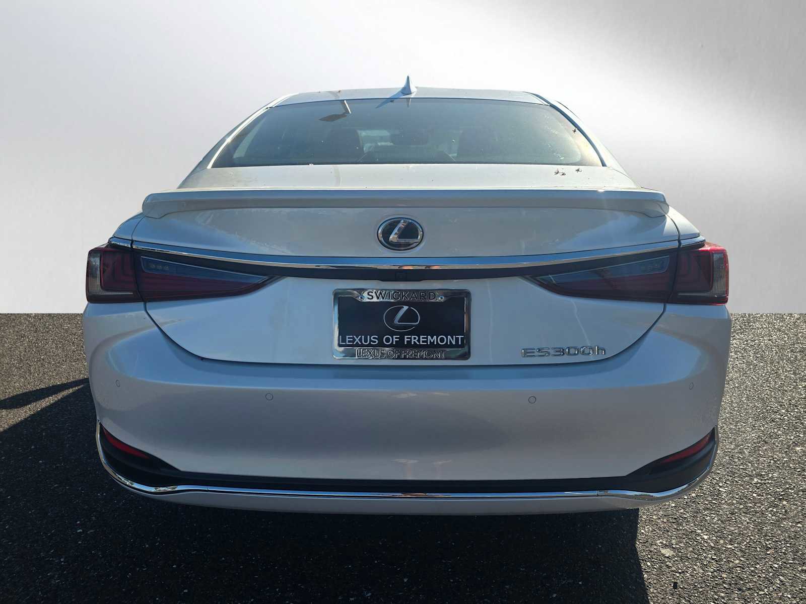 Certified 2025 Lexus ES 300h ES 300h w/ Premium Package image 4