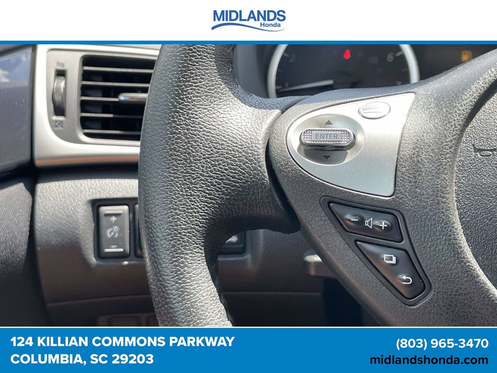 Used 2018 Nissan Sentra SR w/ Technology Package FWD image 21