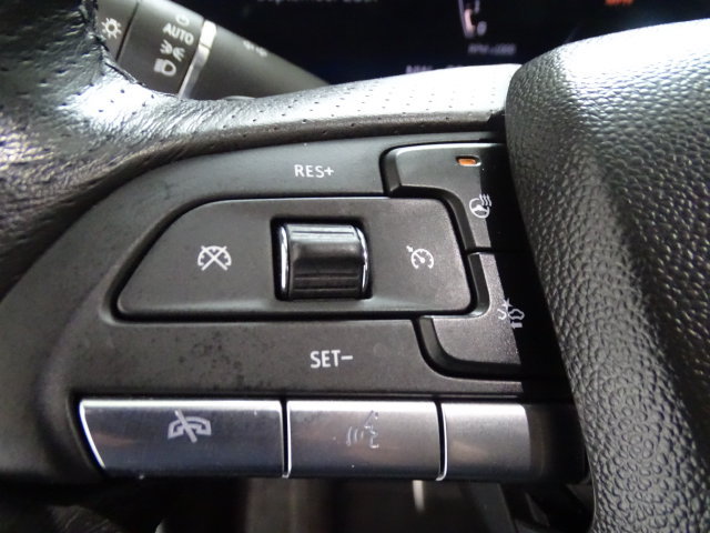 Certified 2024 Cadillac XT4 Sport AWD/4WD image 7
