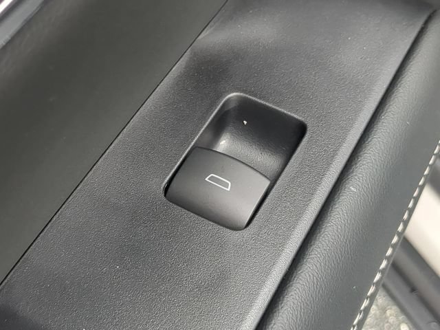 New 2027 GMC Terrain Elevation w/ Elevation Premium Package AWD/4WD image 33