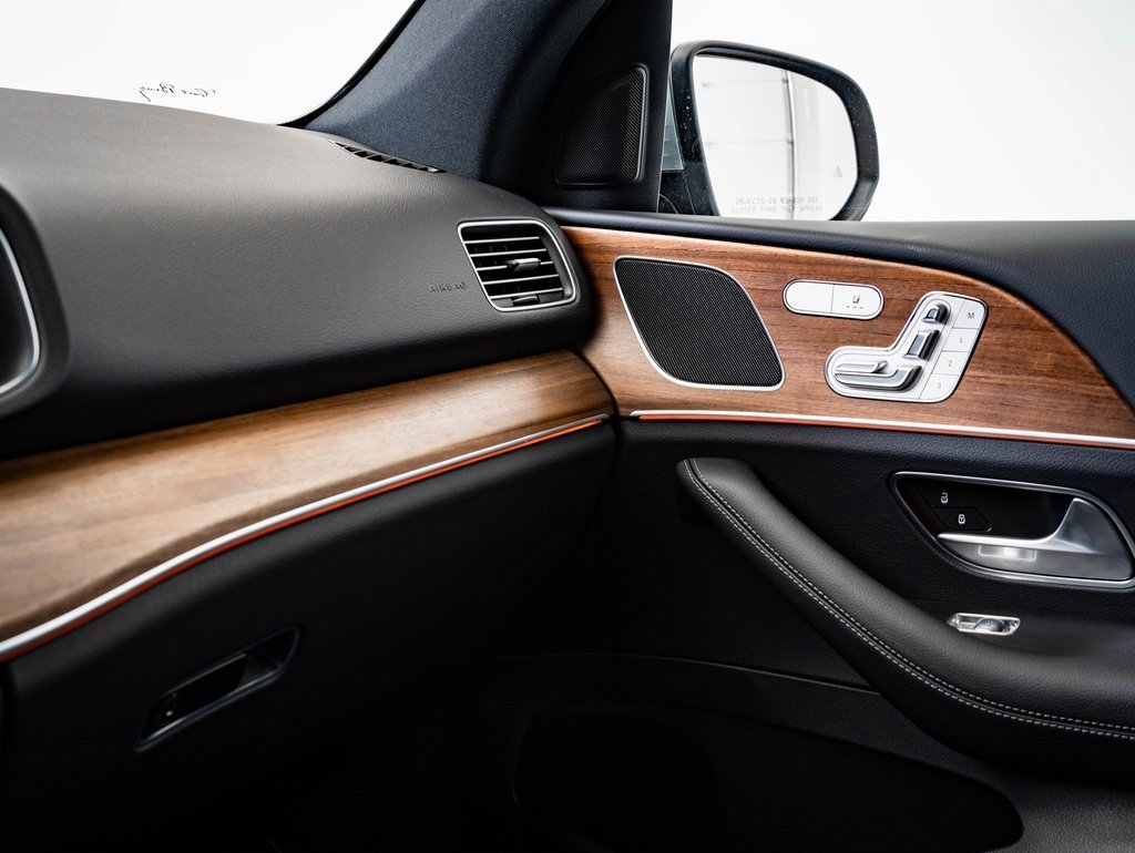 Certified 2025 Mercedes-Benz GLE 350 4MATIC image 40