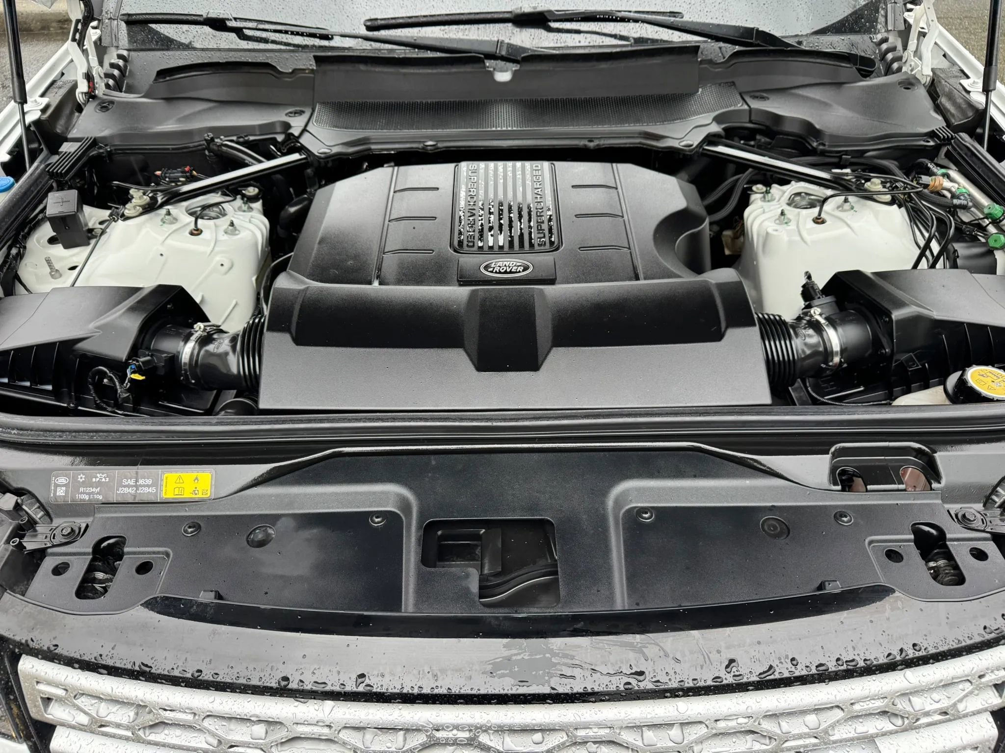 Used 2019 Land Rover Discovery HSE Luxury AWD/4WD image 46