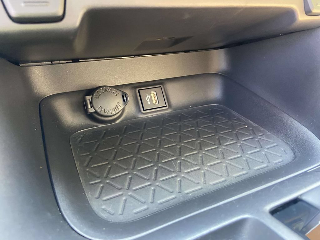 Used 2024 Toyota RAV4 XLE Premium FWD image 26