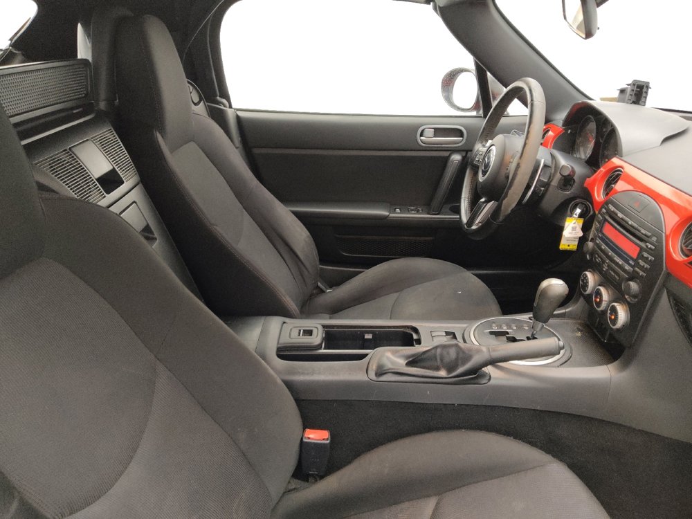 Used 2015 MAZDA MX-5 Miata Club image 21