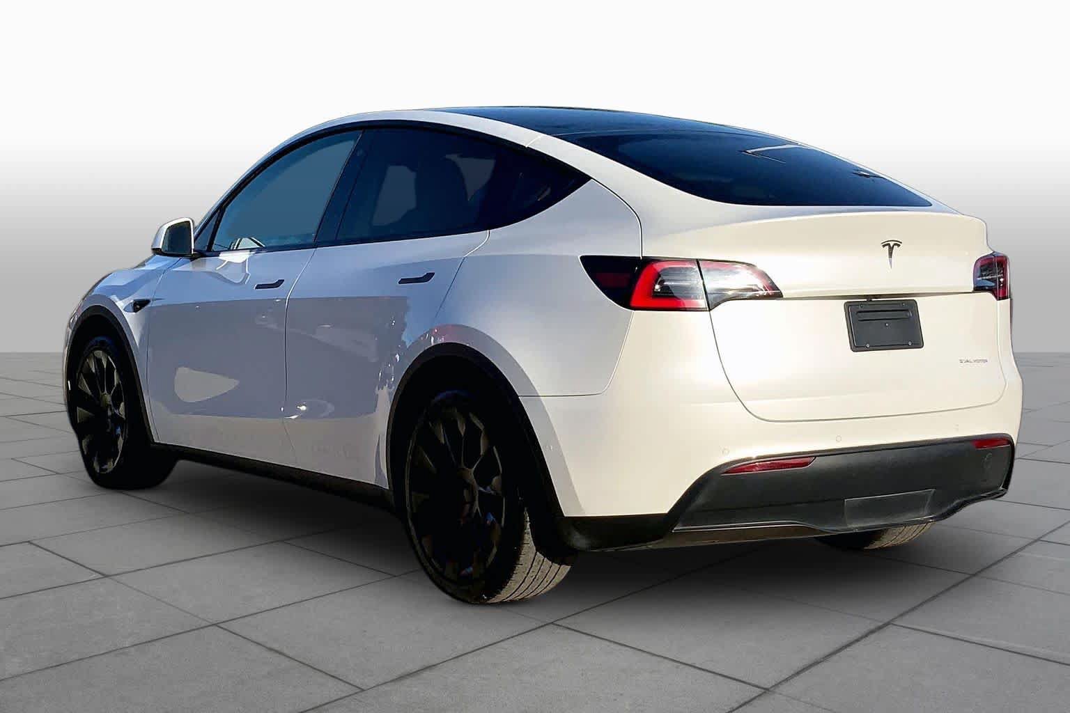 Used 2020 Tesla Model Y Long Range AWD/4WD image 11