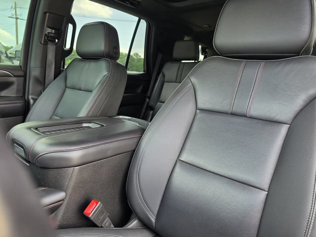 Used 2022 Chevrolet Tahoe RST w/ Luxury Package AWD/4WD image 75