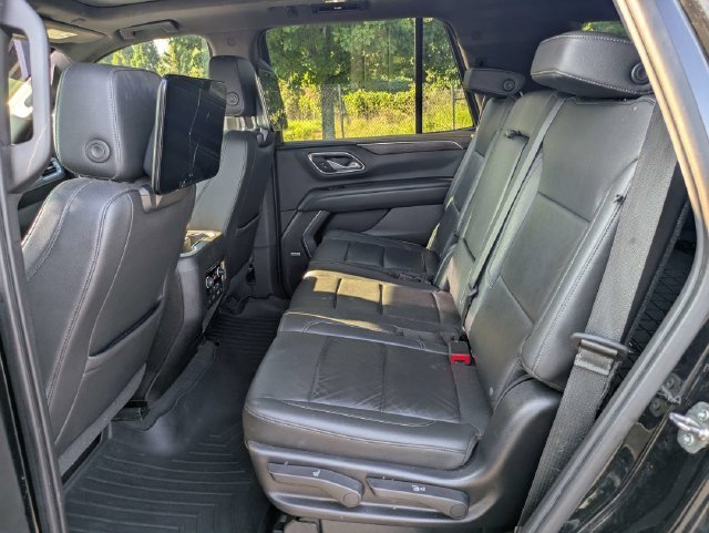 Used 2021 Chevrolet Tahoe Z71 w/ Rear Media and Nav Package AWD/4WD image 15
