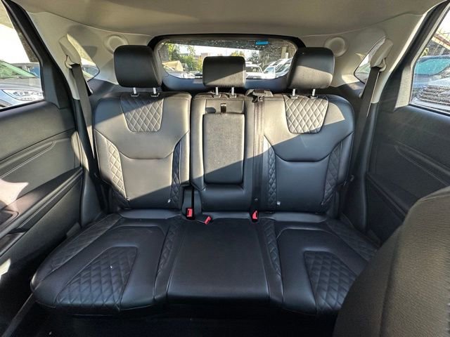Used 2024 Ford Edge Titanium image 10