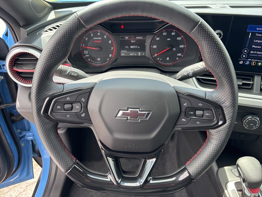 Used 2024 Chevrolet Trax RS w/ Driver Confidence Package FWD image 20