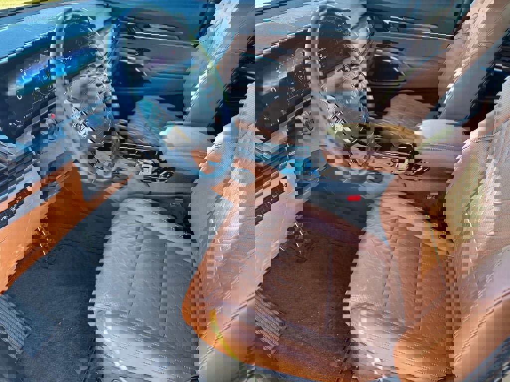 Used 2025 Kia Telluride SX Prestige X-Line image 10