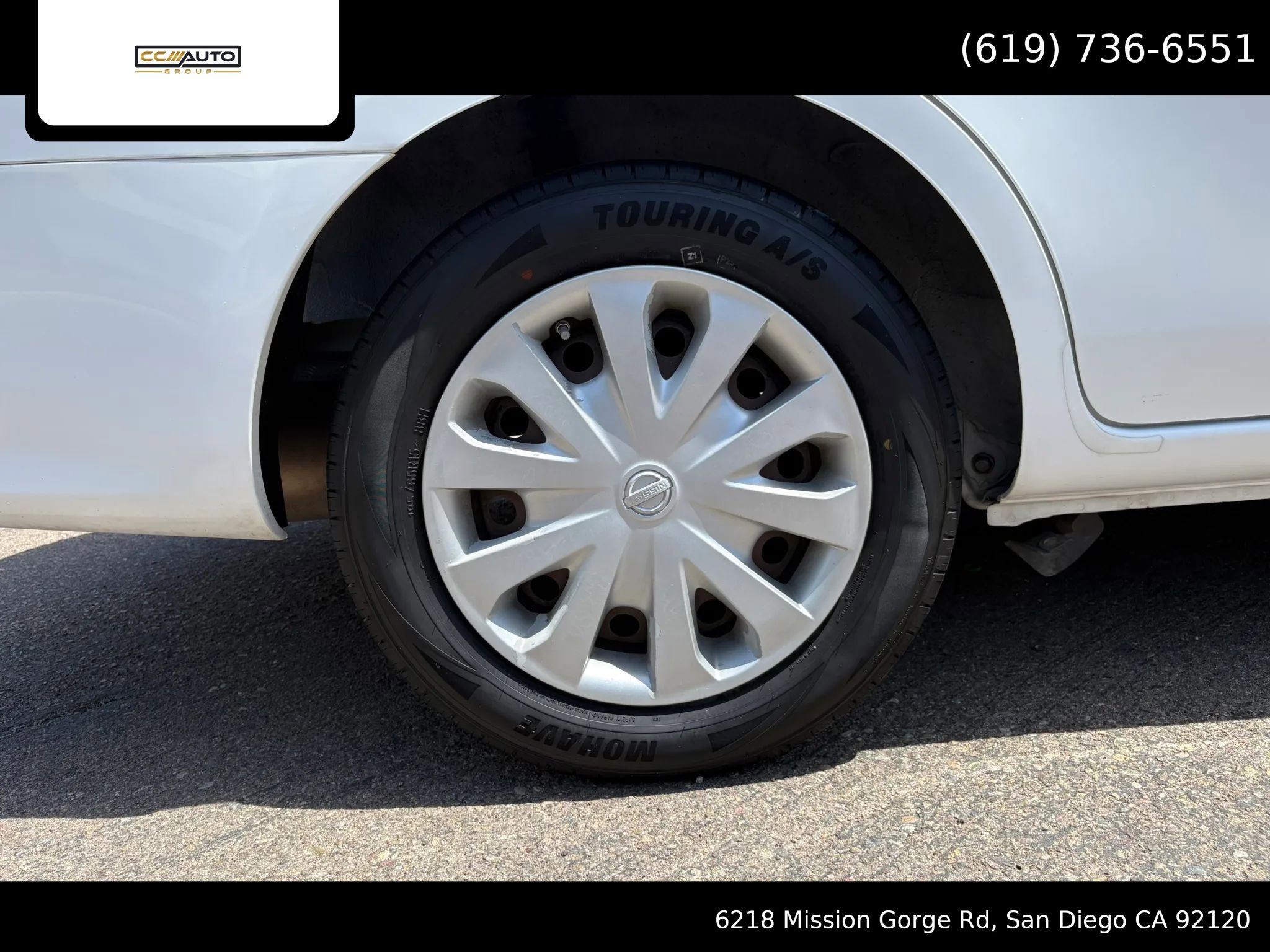 Used 2015 Nissan Versa S Plus FWD image 23