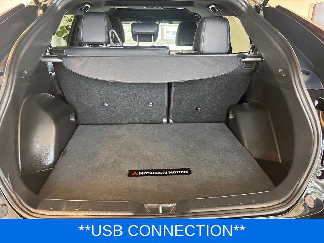 Used 2023 Mitsubishi Eclipse Cross AWD image 11