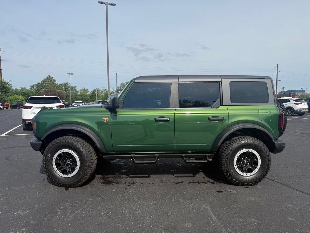 Used 2024 Ford Bronco Badlands w/ Sasquatch Package AWD/4WD image 3