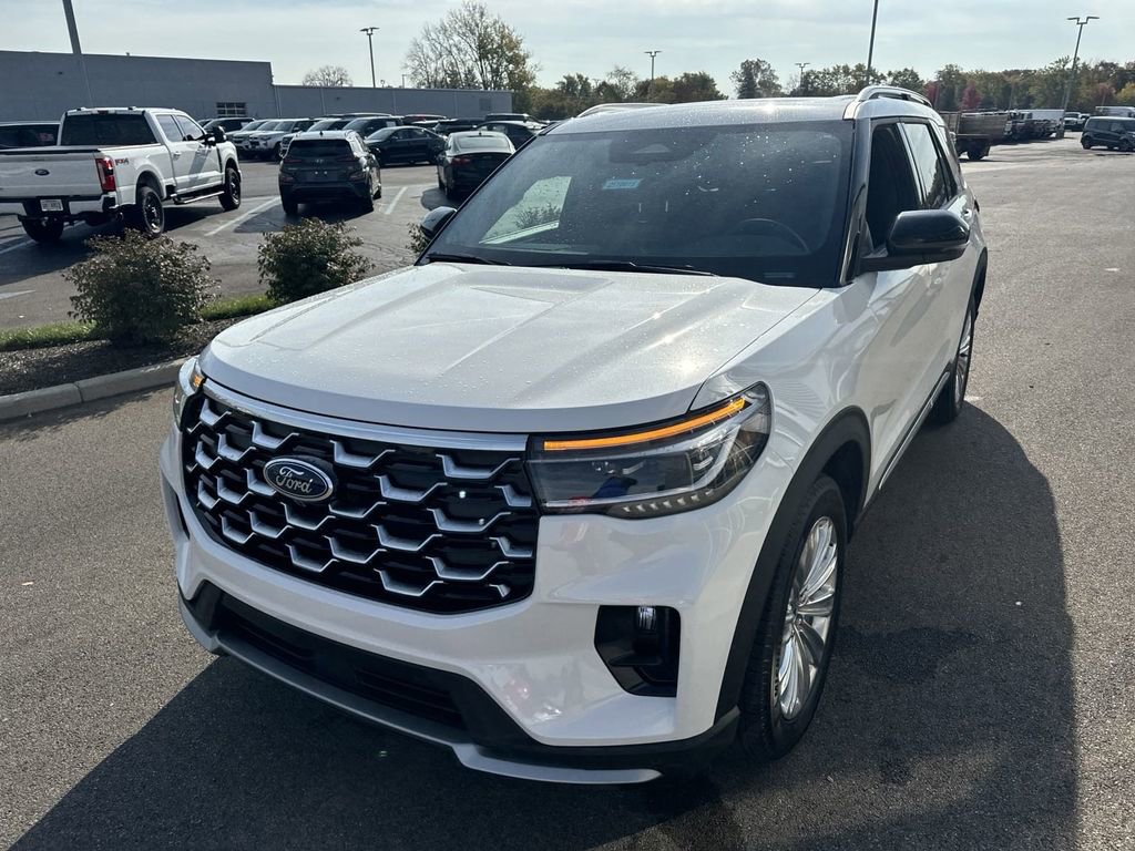 New 2025 Ford Explorer Platinum w/ LUX Leather Package image 8