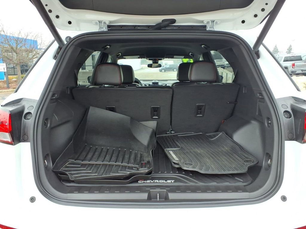 Certified 2024 Chevrolet Equinox RS w/ RS Leather Package image 8