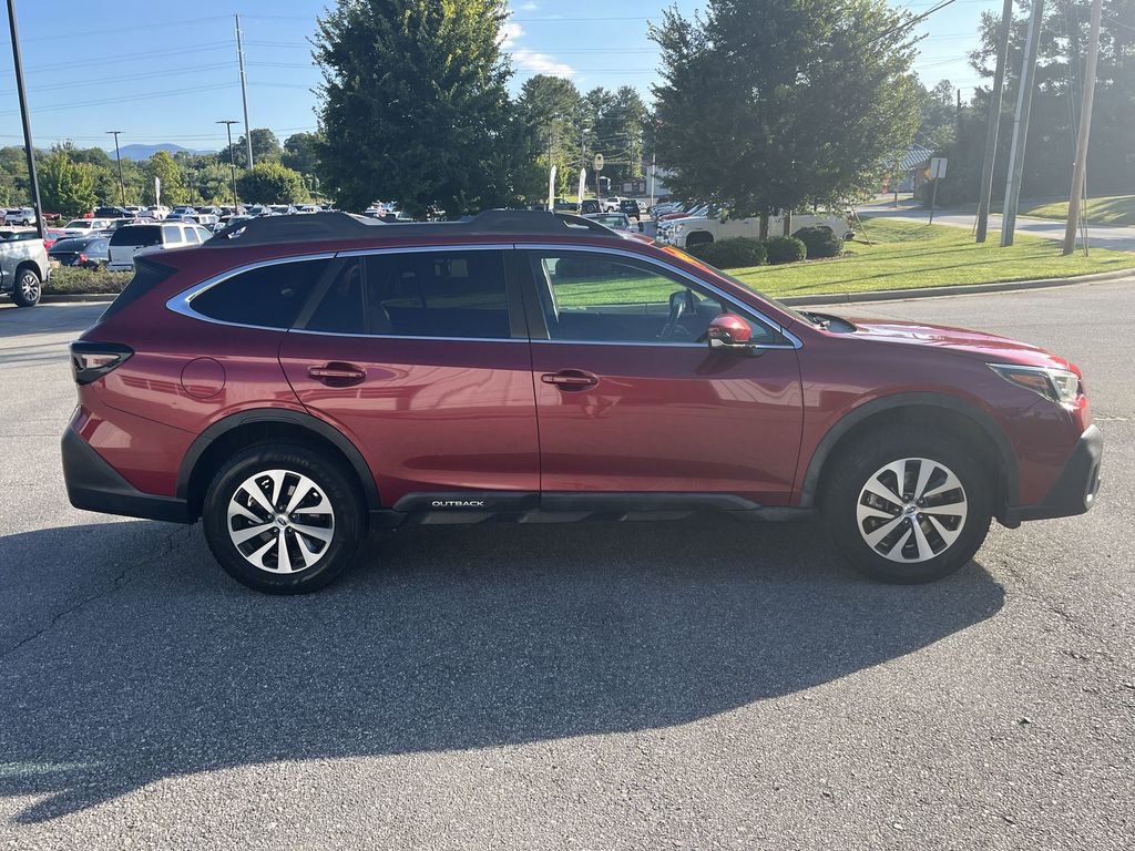 Used 2020 Subaru Outback Premium image 9